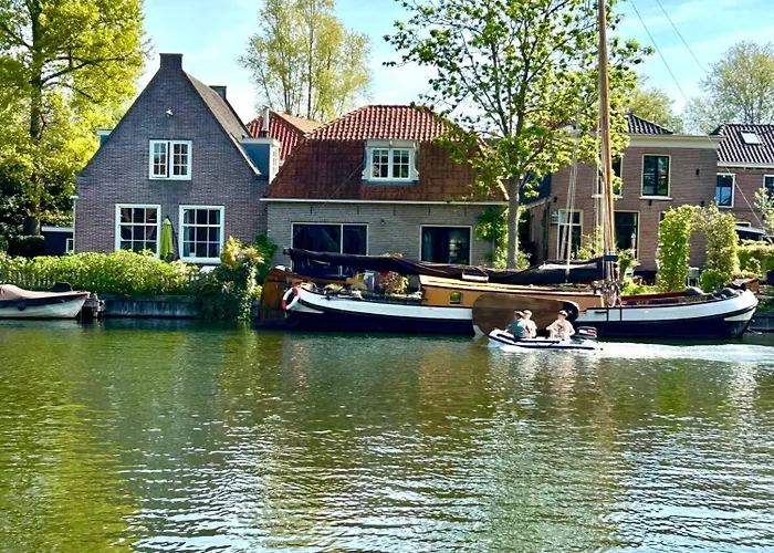 Ray's Crew 보트호텔 *