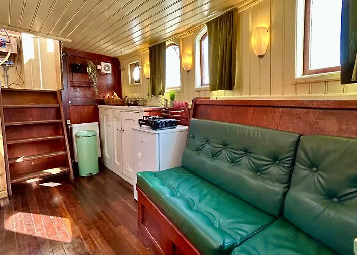 Ray's Crew 보트호텔 *