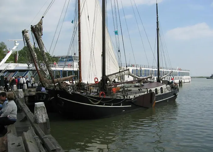 Ray's Crew 보트호텔 *